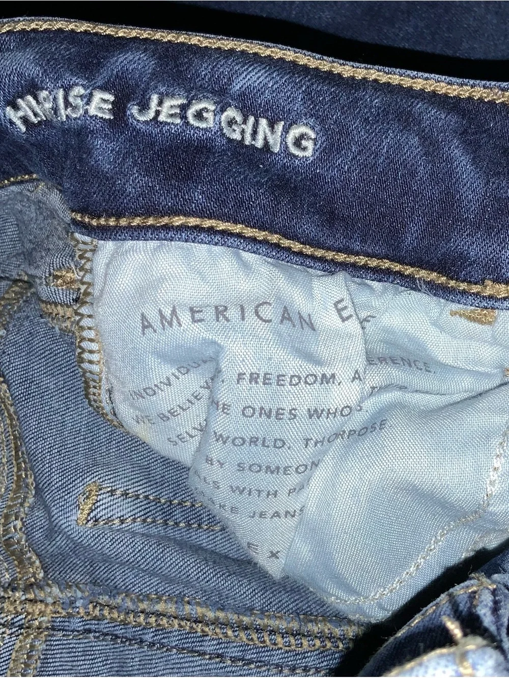 American Eagle Women Sz 00 High Rise Jegging Next Level Stretch Distressed Jeans